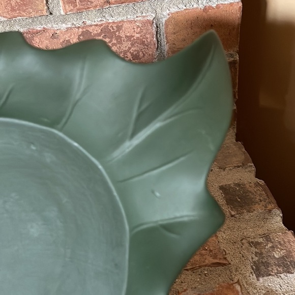 PartyLite Large Green Leaf Holly Candle Holder - Picture 3 of 4